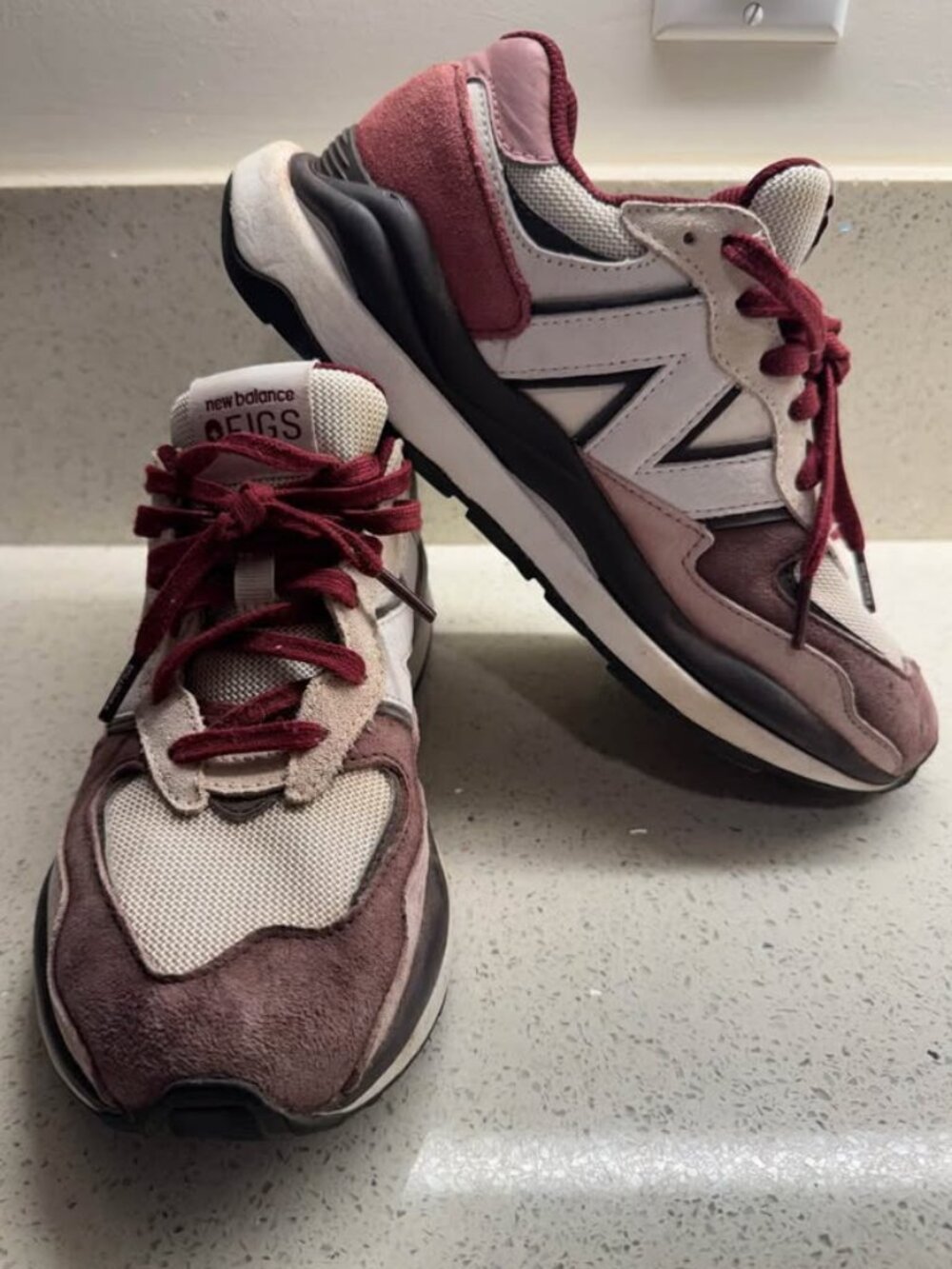 New Balance x FIGS 5740 Mineral Mauve W Size 8